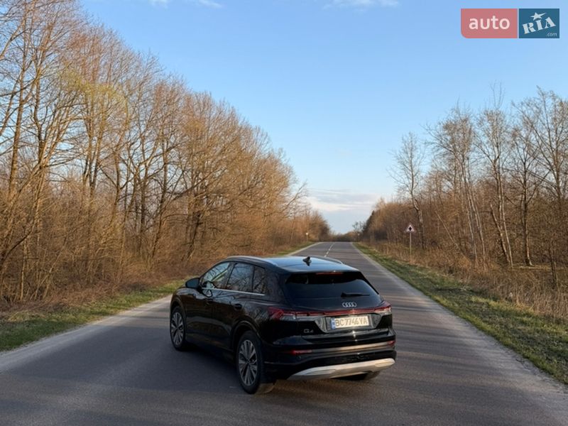 Позашляховик / Кросовер Audi Q4 e-tron 2022 в Дрогобичі