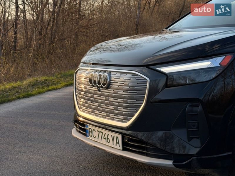 Позашляховик / Кросовер Audi Q4 e-tron 2022 в Дрогобичі