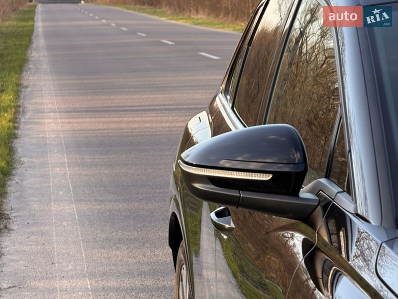 Позашляховик / Кросовер Audi Q4 e-tron 2022 в Дрогобичі