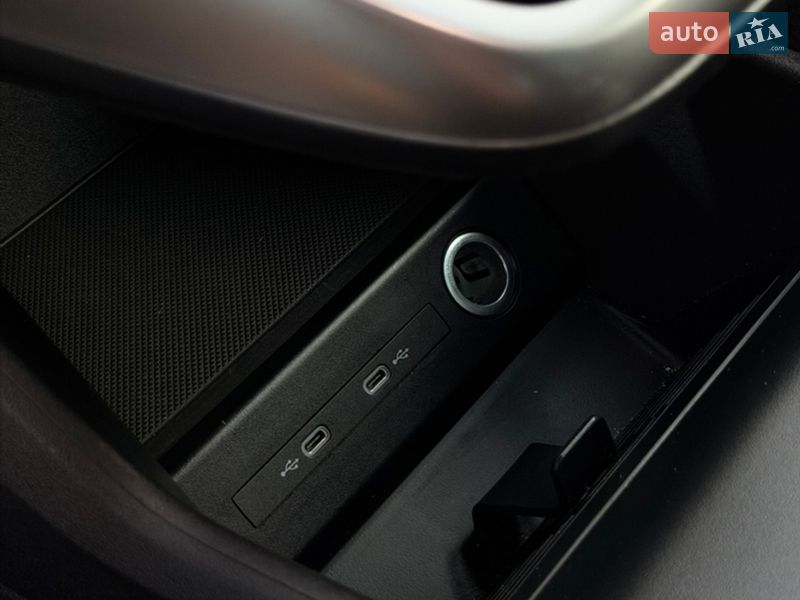 Позашляховик / Кросовер Audi Q4 e-tron 2022 в Дрогобичі