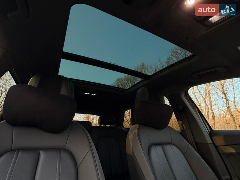 Позашляховик / Кросовер Audi Q4 e-tron 2022 в Дрогобичі
