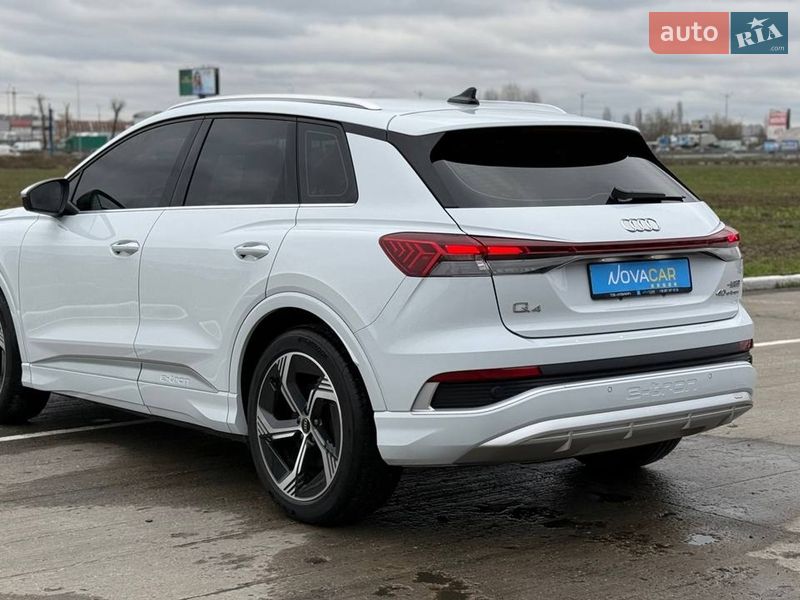 Позашляховик / Кросовер Audi Q4 e-tron 2023 в Києві
