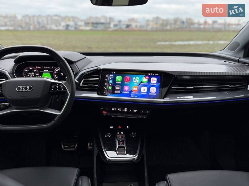 Позашляховик / Кросовер Audi Q4 e-tron 2023 в Києві