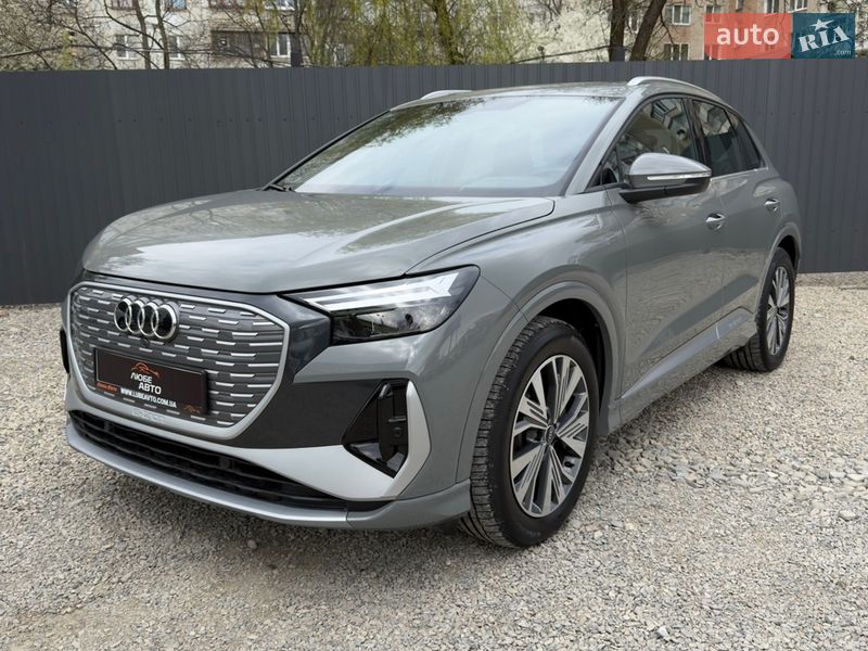 Внедорожник / Кроссовер Audi Q4 e-tron 2024 в Ивано-Франковске