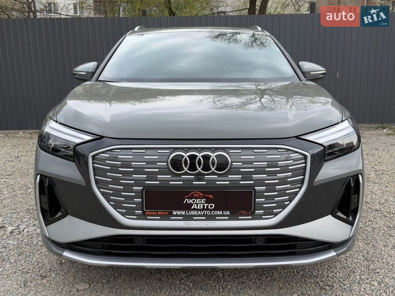 Внедорожник / Кроссовер Audi Q4 e-tron 2024 в Ивано-Франковске