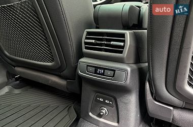 Позашляховик / Кросовер Audi Q4 e-tron 2023 в Києві