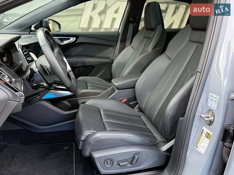 Внедорожник / Кроссовер Audi Q4 e-tron 2022 в Киеве