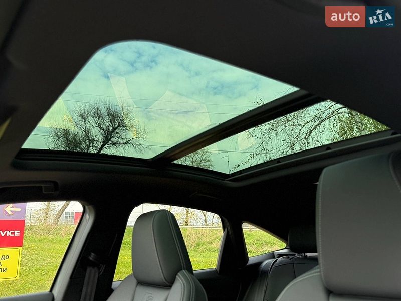 Внедорожник / Кроссовер Audi Q4 e-tron 2022 в Киеве