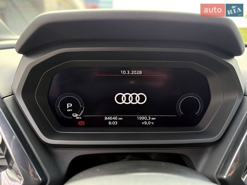 Внедорожник / Кроссовер Audi Q4 e-tron 2022 в Киеве