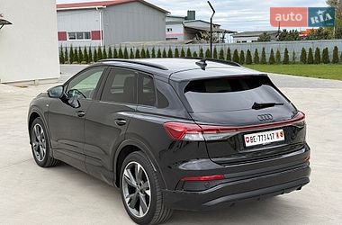 Внедорожник / Кроссовер Audi Q4 e-tron 2023 в Луцке