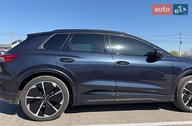 Внедорожник / Кроссовер Audi Q4 e-tron 2024 в Киеве