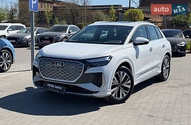 Внедорожник / Кроссовер Audi Q4 e-tron 2023 в Львове