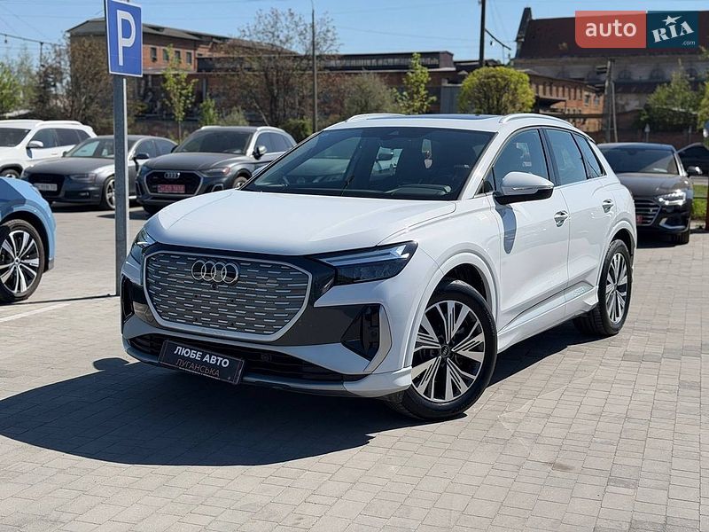 Audi Q4 e-tron 2023