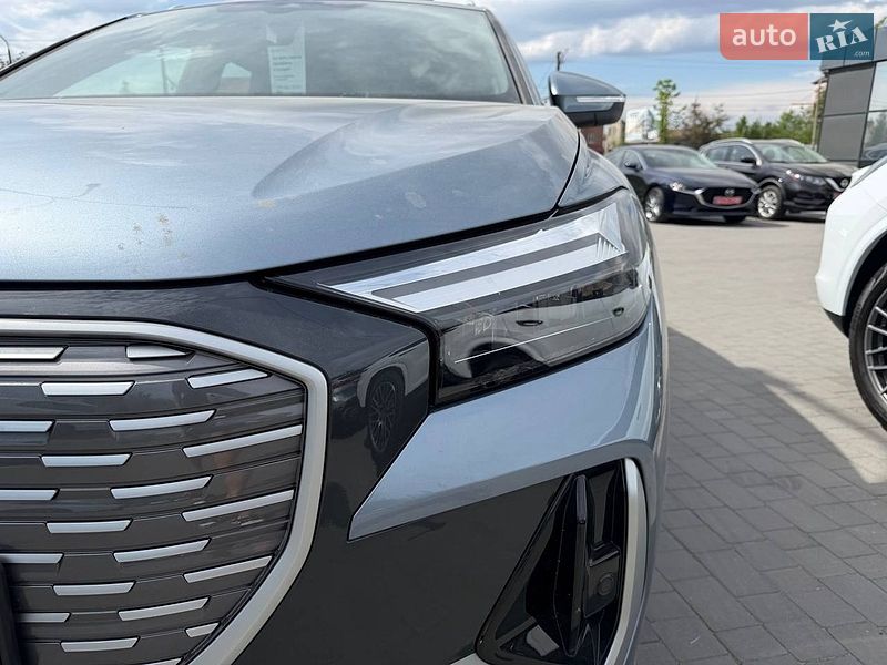 Внедорожник / Кроссовер Audi Q4 e-tron 2024 в Львове