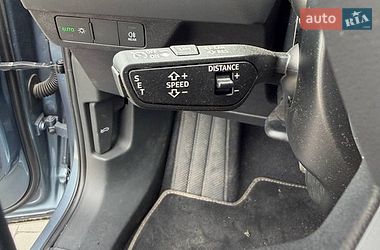 Внедорожник / Кроссовер Audi Q4 e-tron 2024 в Львове