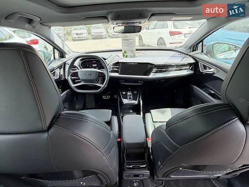 Внедорожник / Кроссовер Audi Q4 e-tron 2024 в Львове