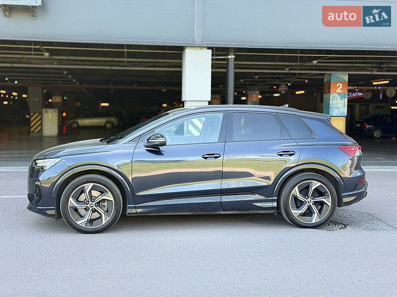 Внедорожник / Кроссовер Audi Q4 e-tron 2024 в Киеве