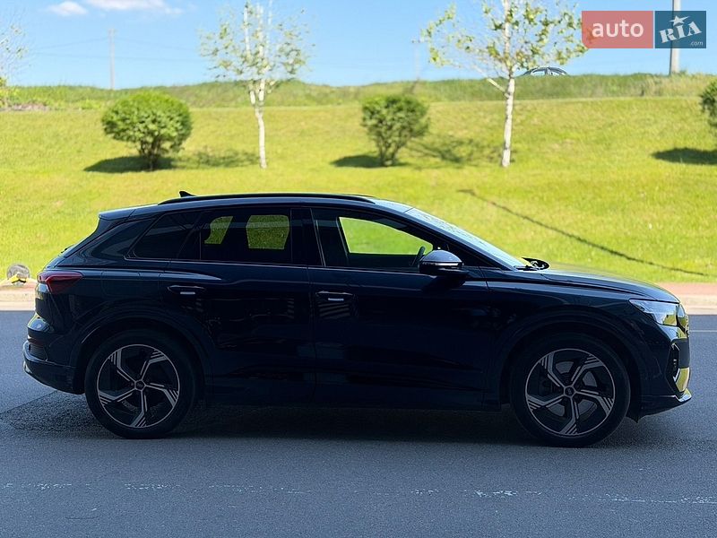 Внедорожник / Кроссовер Audi Q4 e-tron 2024 в Киеве