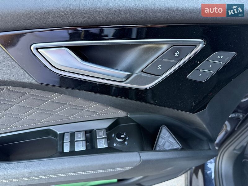Внедорожник / Кроссовер Audi Q4 e-tron 2024 в Киеве