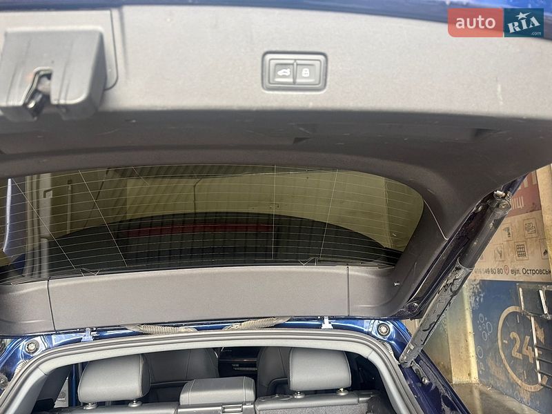 Внедорожник / Кроссовер Audi Q4 e-tron 2022 в Калиновке