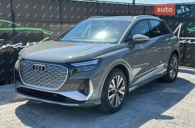 Позашляховик / Кросовер Audi Q4 e-tron 2025 в Києві