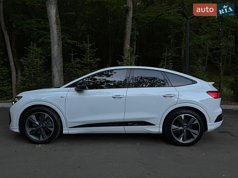 Внедорожник / Кроссовер Audi Q4 e-tron 2022 в Ужгороде Внедорожник / Кроссовер Audi Q4 e-tron 2022 в Ужгороде