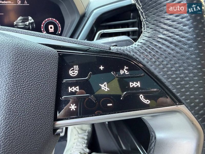 Внедорожник / Кроссовер Audi Q4 e-tron 2023 в Киеве