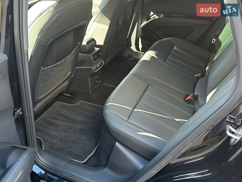 Внедорожник / Кроссовер Audi Q4 e-tron 2024 в Сумах