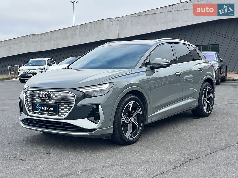 Audi Q4 e-tron 2023