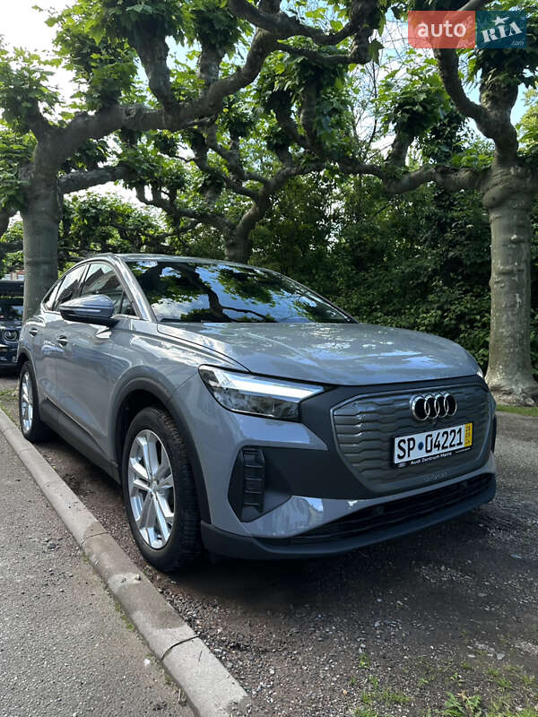 Внедорожник / Кроссовер Audi Q4 Sportback e-tron 2022 в Харькове