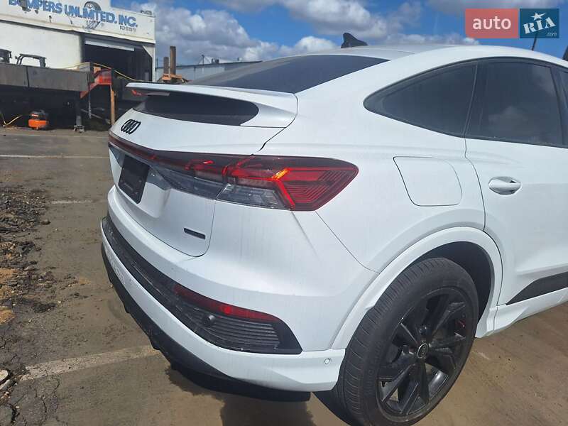 Позашляховик / Кросовер Audi Q4 Sportback e-tron 2023 в Львові