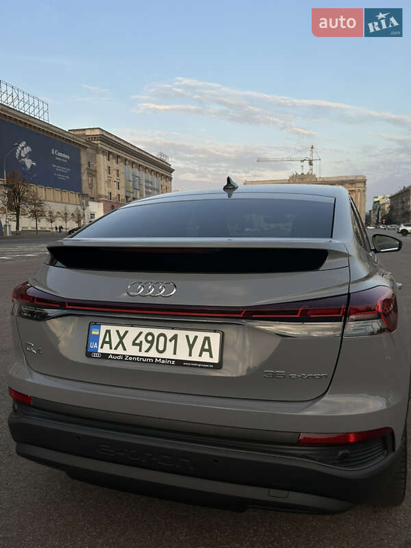 Внедорожник / Кроссовер Audi Q4 Sportback e-tron 2022 в Харькове