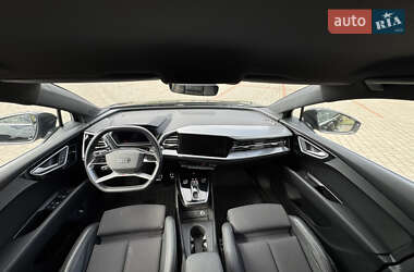 Внедорожник / Кроссовер Audi Q4 Sportback e-tron 2022 в 
