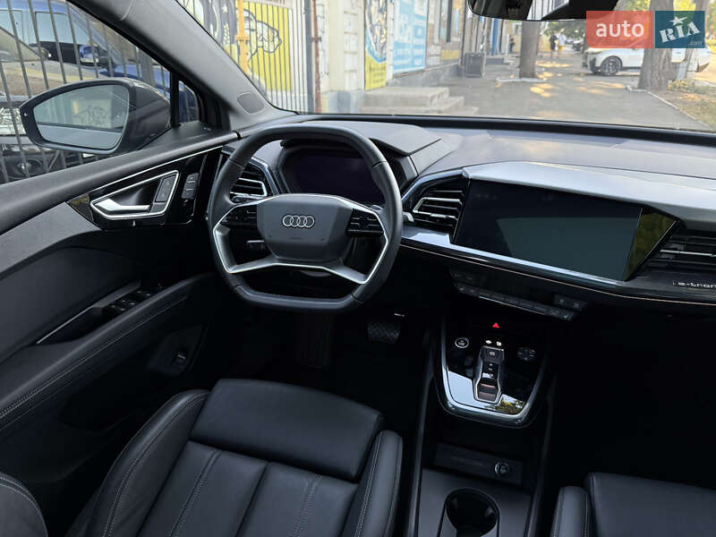 Внедорожник / Кроссовер Audi Q4 Sportback e-tron 2023 в Николаеве