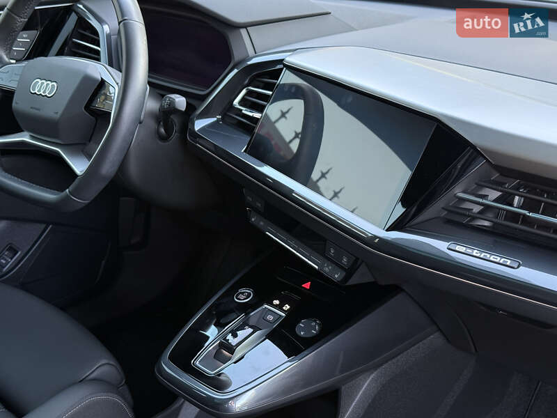 Внедорожник / Кроссовер Audi Q4 Sportback e-tron 2023 в Николаеве