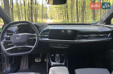 Позашляховик / Кросовер Audi Q4 Sportback e-tron 2022 в 