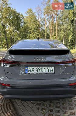 Внедорожник / Кроссовер Audi Q4 Sportback e-tron 2022 в 