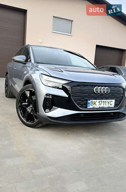 Внедорожник / Кроссовер Audi Q4 Sportback e-tron 2022 в 