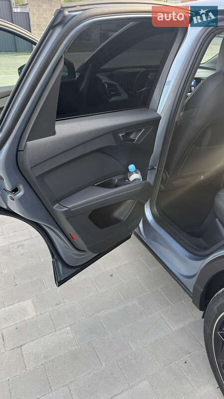 Внедорожник / Кроссовер Audi Q4 Sportback e-tron 2022 в Березному