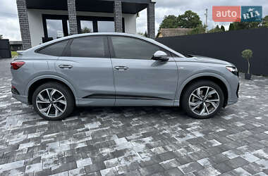 Внедорожник / Кроссовер Audi Q4 Sportback e-tron 2023 в 