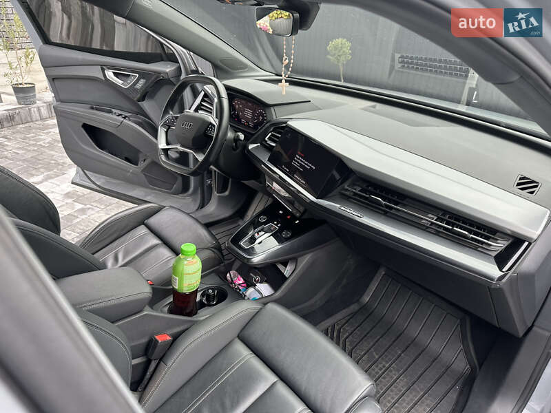 Внедорожник / Кроссовер Audi Q4 Sportback e-tron 2023 в Каменке-Бугской