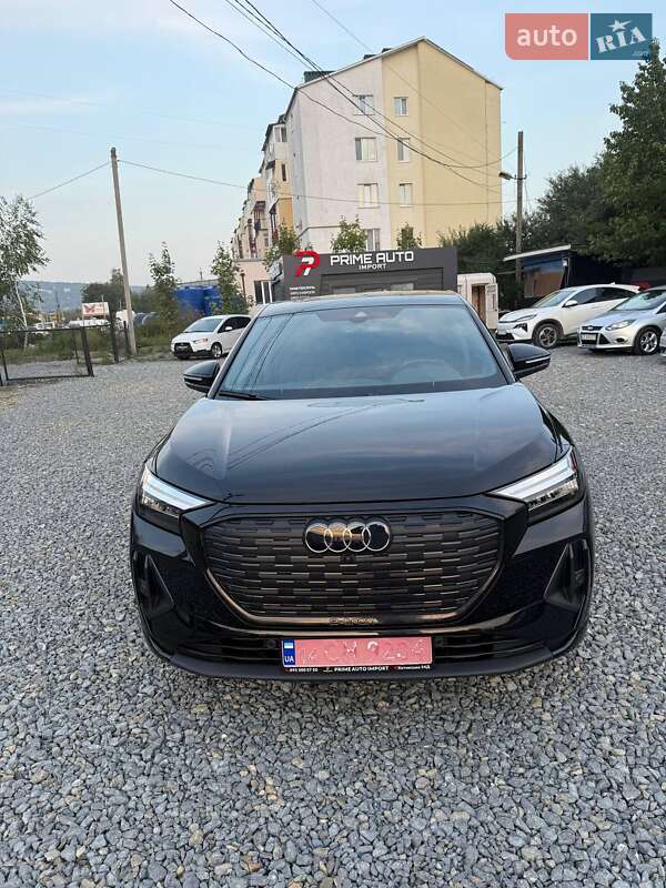 Позашляховик / Кросовер Audi Q4 Sportback e-tron 2023 в Чернівцях