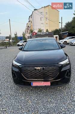 Внедорожник / Кроссовер Audi Q4 Sportback e-tron 2023 в 