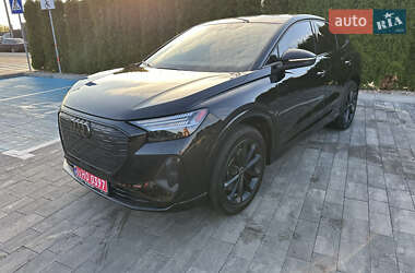 Внедорожник / Кроссовер Audi Q4 Sportback e-tron 2022 в 