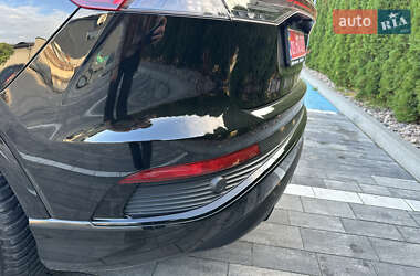 Внедорожник / Кроссовер Audi Q4 Sportback e-tron 2022 в 