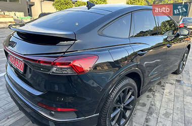 Внедорожник / Кроссовер Audi Q4 Sportback e-tron 2022 в 