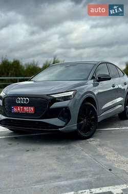 Внедорожник / Кроссовер Audi Q4 Sportback e-tron 2022 в 