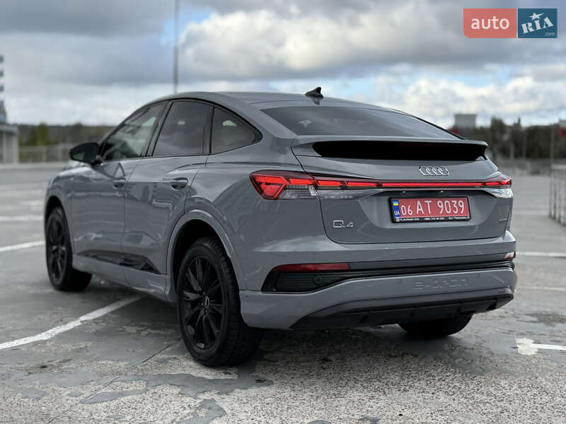 Позашляховик / Кросовер Audi Q4 Sportback e-tron 2022 в Києві