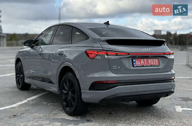 Внедорожник / Кроссовер Audi Q4 Sportback e-tron 2022 в 