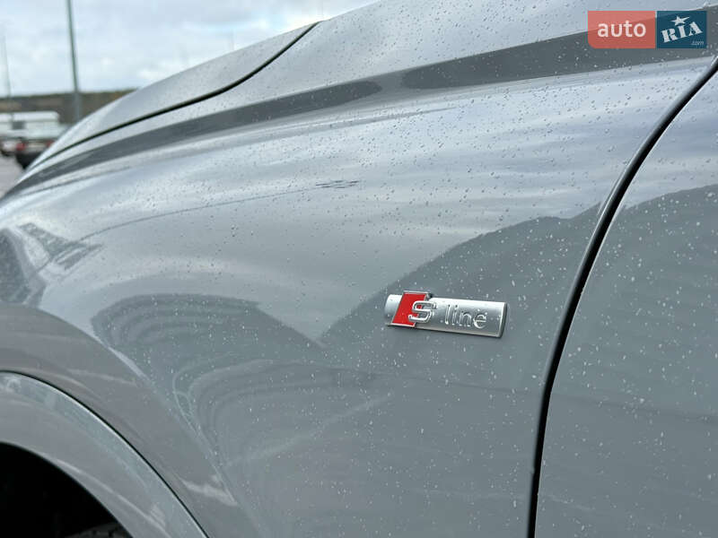Позашляховик / Кросовер Audi Q4 Sportback e-tron 2022 в Києві